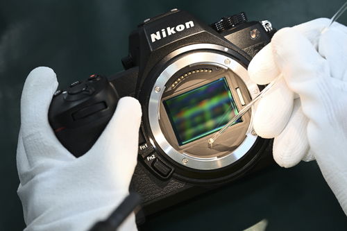 揭秘 尼康Z6 III生产中的热像仪技术与精密制造之旅